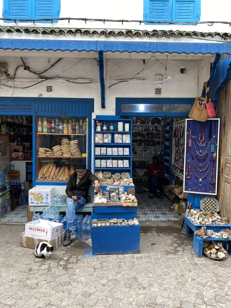 Verkäufer in der Medina von Essaouira