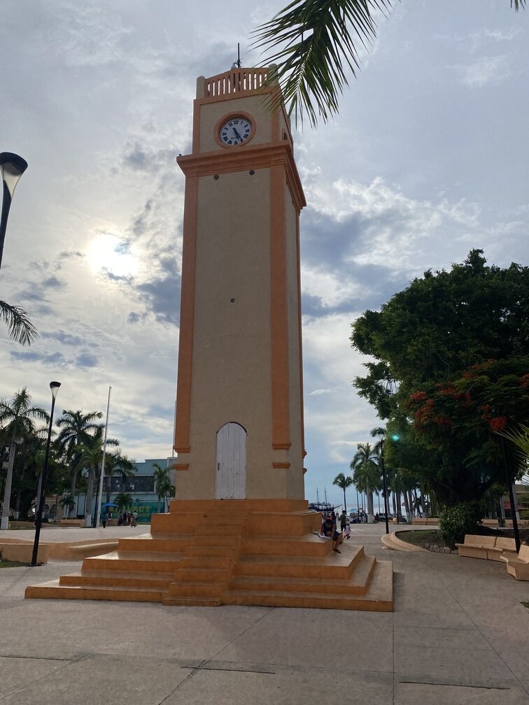 Plaza del Sol in San Miguel de Cozumel