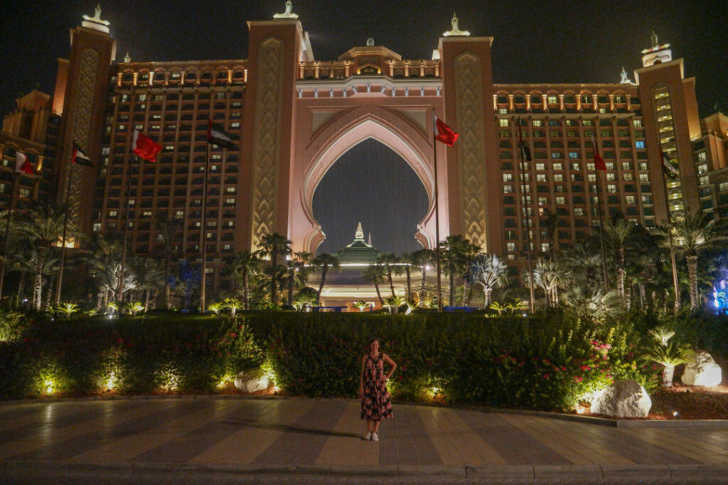 Vor dem Atlantis, The Palm Hotel