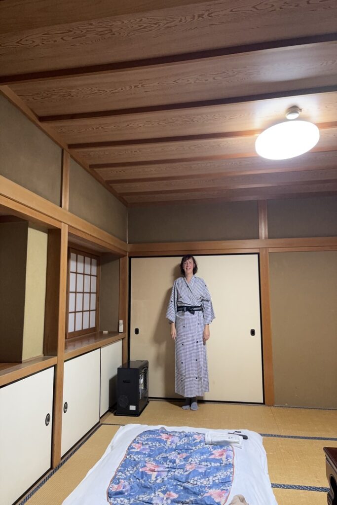 Ich im Yukata im Ryokan