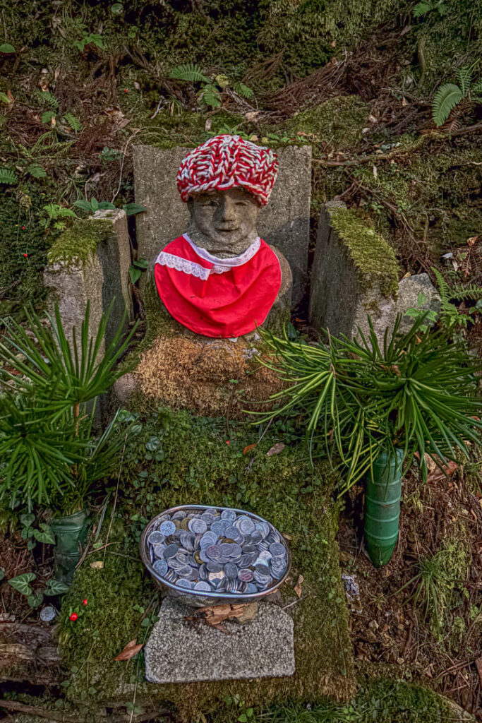 Auf dem Okunoin-Friedhof