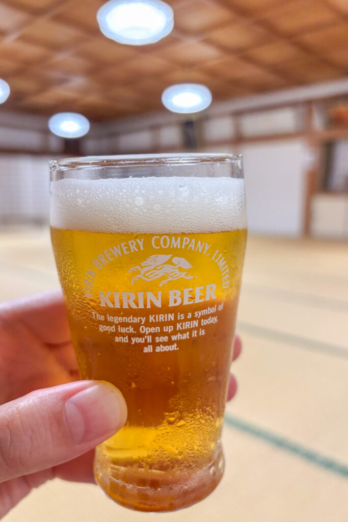 Kleines Kirin-Bier im Shukubo