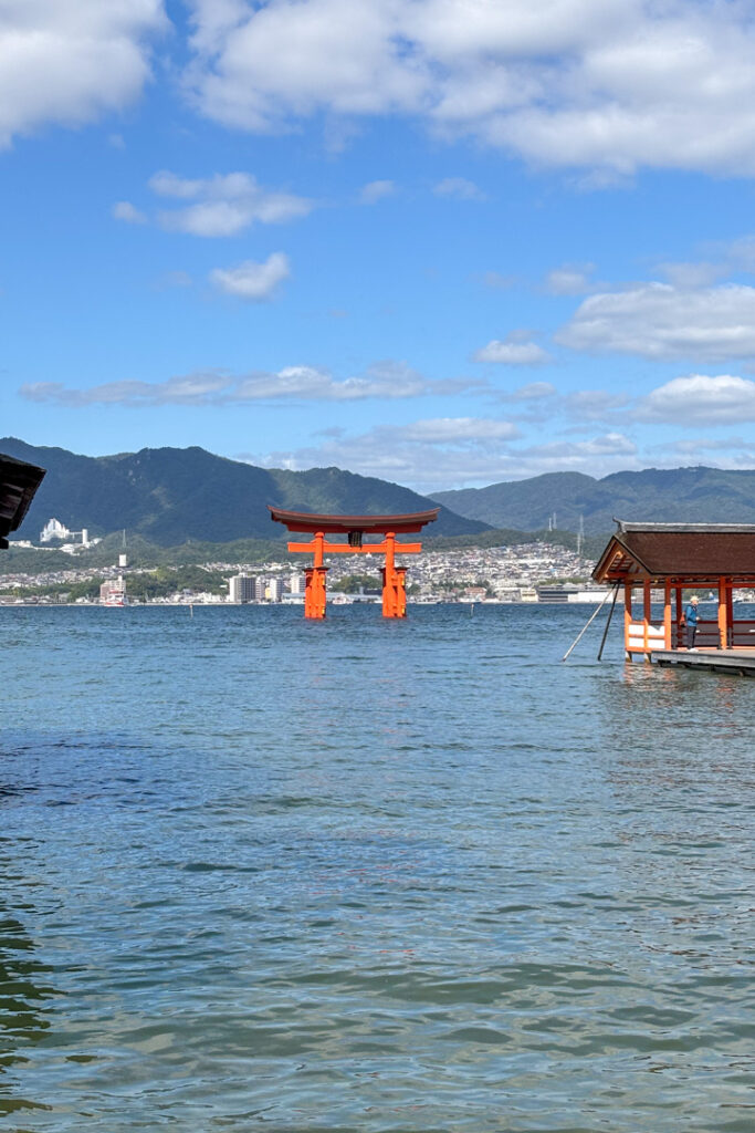 Torii Gate bei Flut