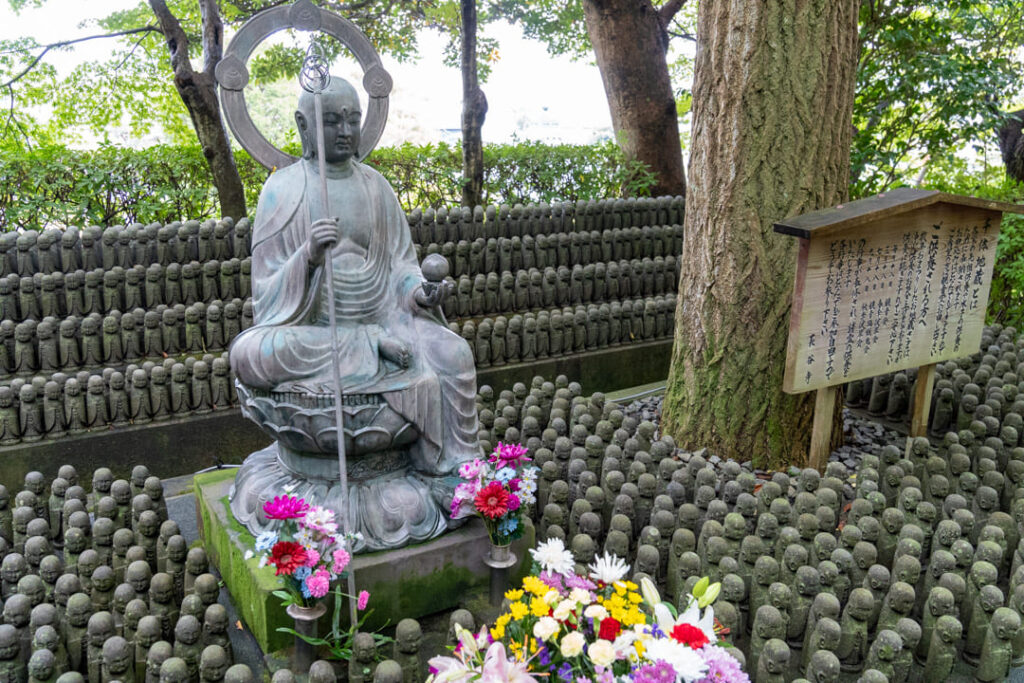 Im Hasedera-Tempel