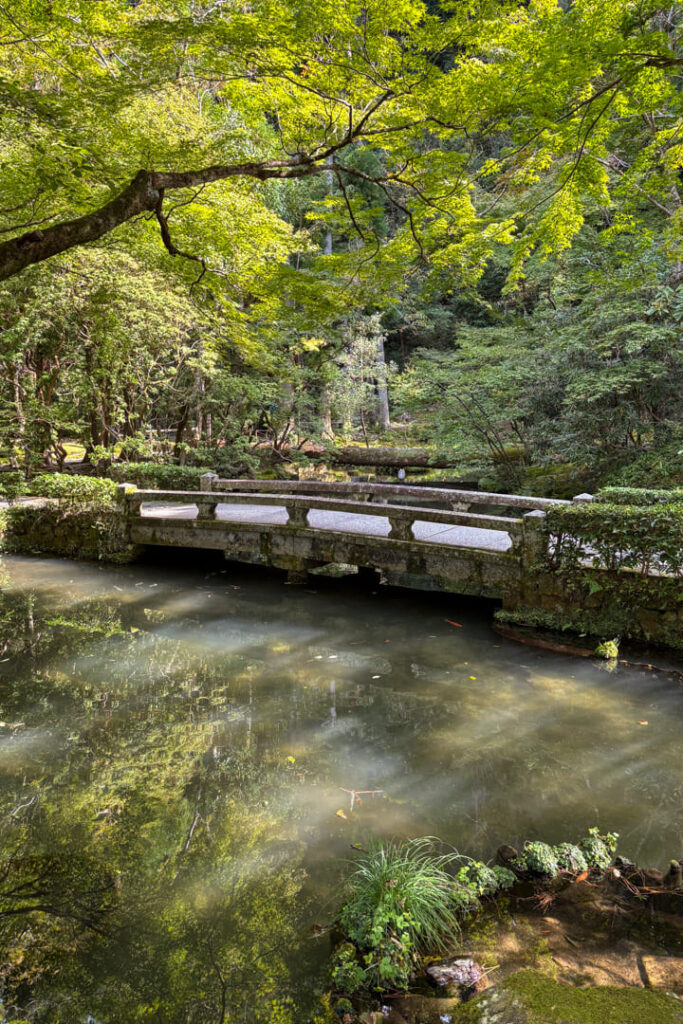 Brücke im Honen-in-Tempel