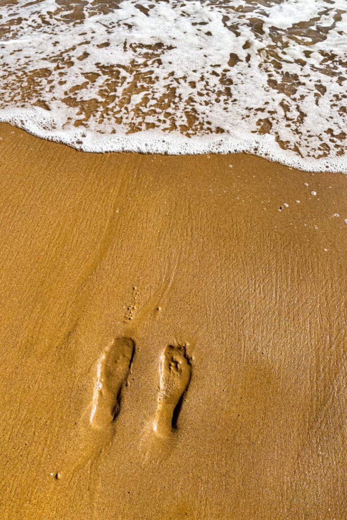 Fußspuren im Sand