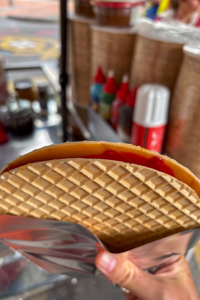 Obleas mit Marmelade und Arequipe