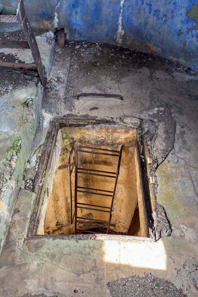 Alte Treppe im Kalana-Tower